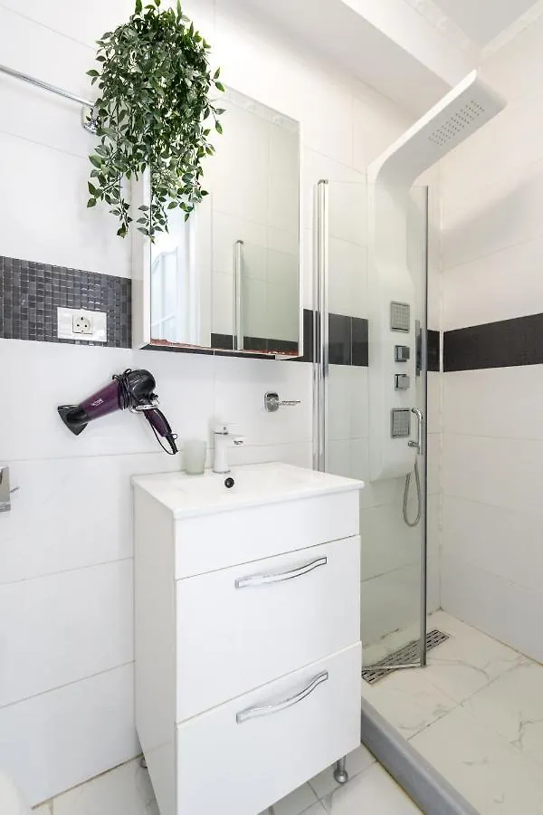 Apartament Monza-Apartment Bucureşti